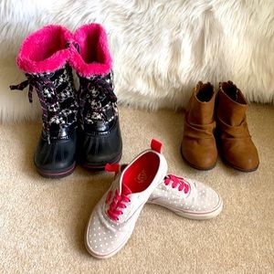 Girls size 1 sneaker booty boots Lot 🥾 👟 👢
